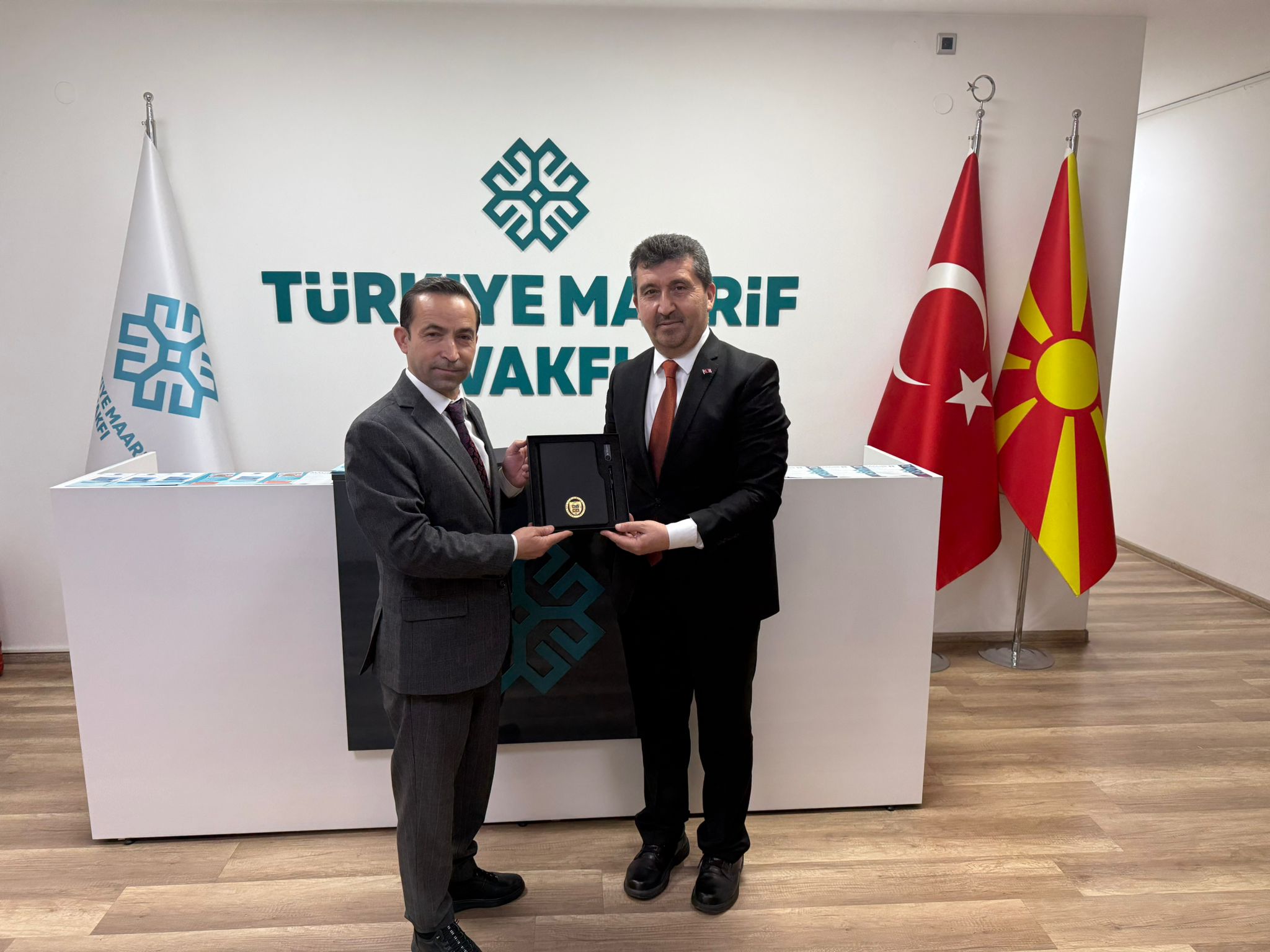 marif başakanı ile fotoğraf