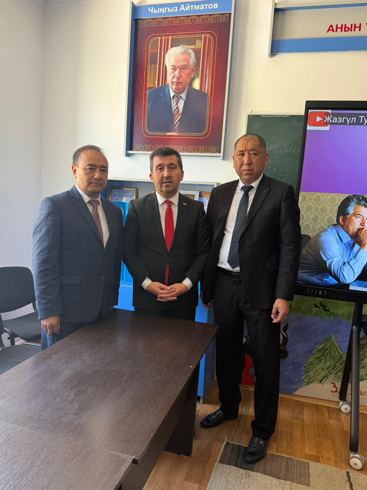 ASBÜ ile Kırgız-Özbek Üniversitesi Arasında Stratejik Akademik İş Birliği  “Bilgiyle kurulan köprüler, kültürle pekiştirilir.”