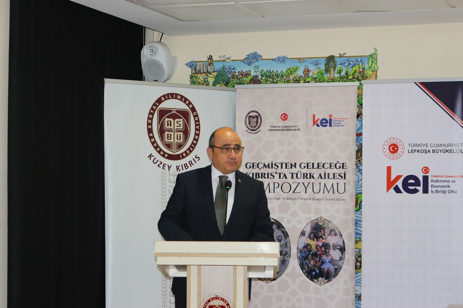 “Geçmişten Geleceğe Kıbrıs’ta Türk Ailesi” Sempozyumu KKTC’de Düzenlendi