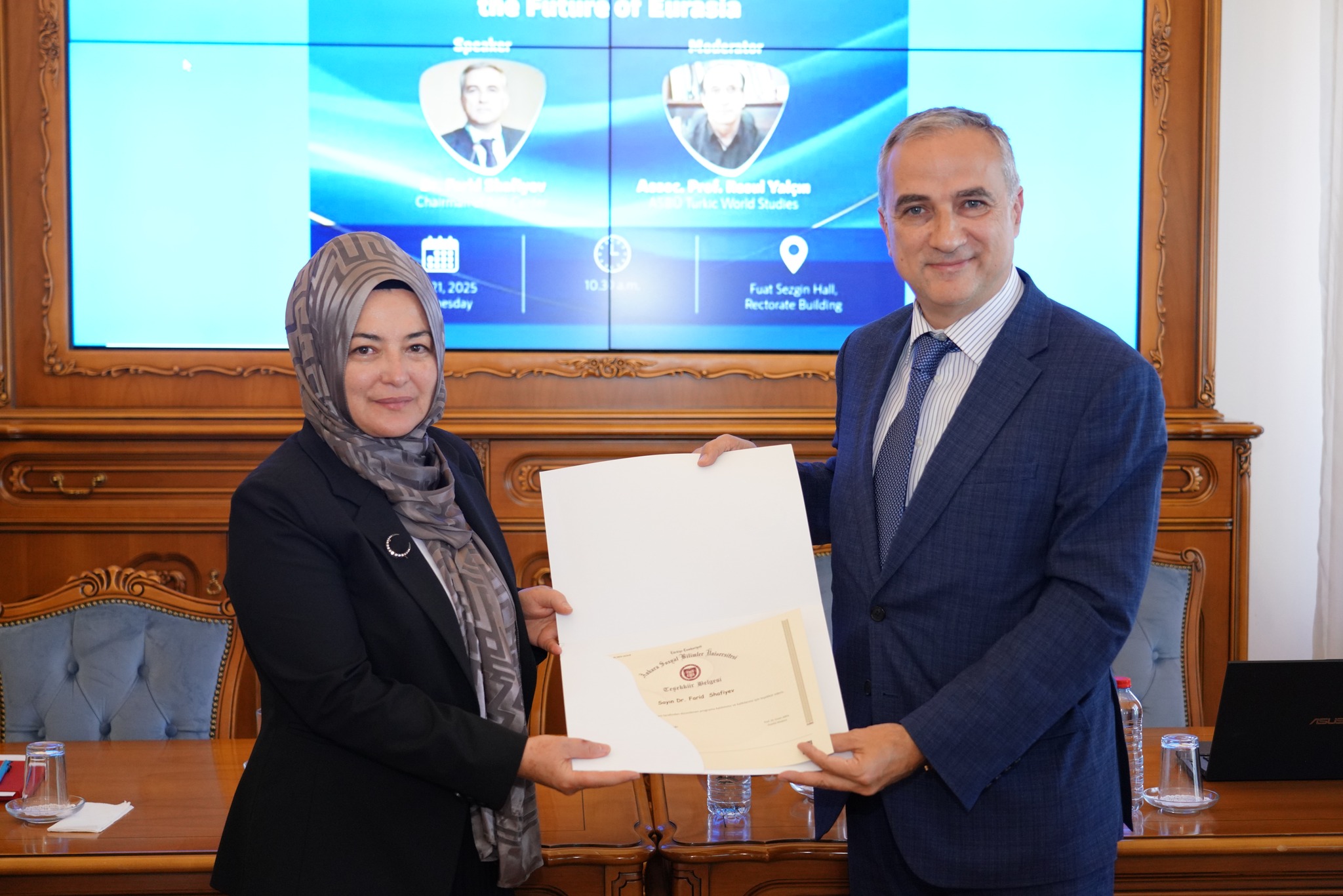 Türkiye-Azerbaycan İttifakı ve Avrasya'nın Geleceği" Semineri
