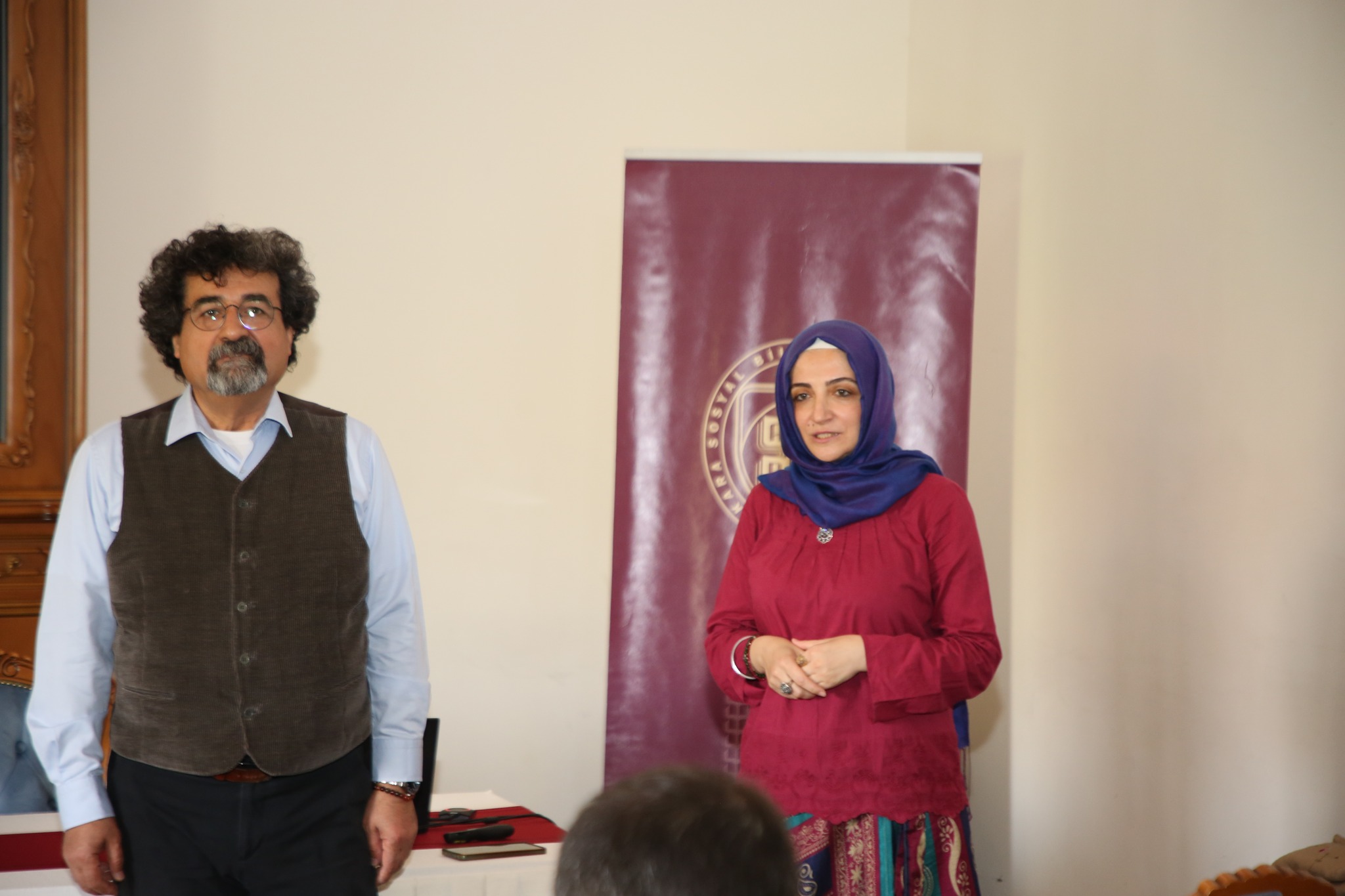 Antropo-Log Seminars'de Çankırı Poşaları Belgeseli ve Etnografik Deneyim Anlatıldı