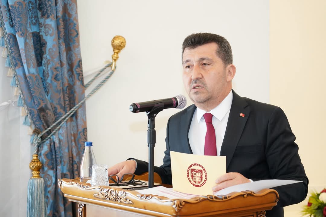 "Japonya'da İslam ve Diğer Dinler Sempozyumu"
