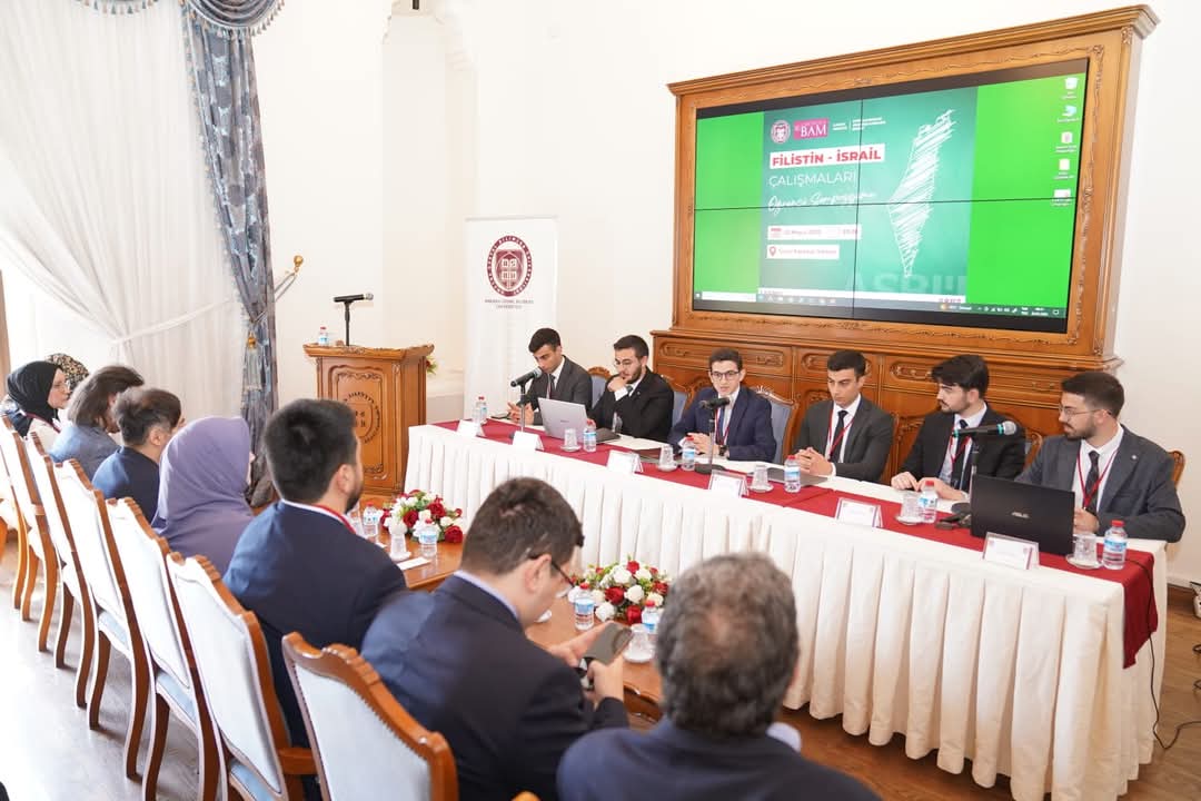 Filistin-İsrail Çalışmaları Öğrenci Sempozyumu Düzenlendi