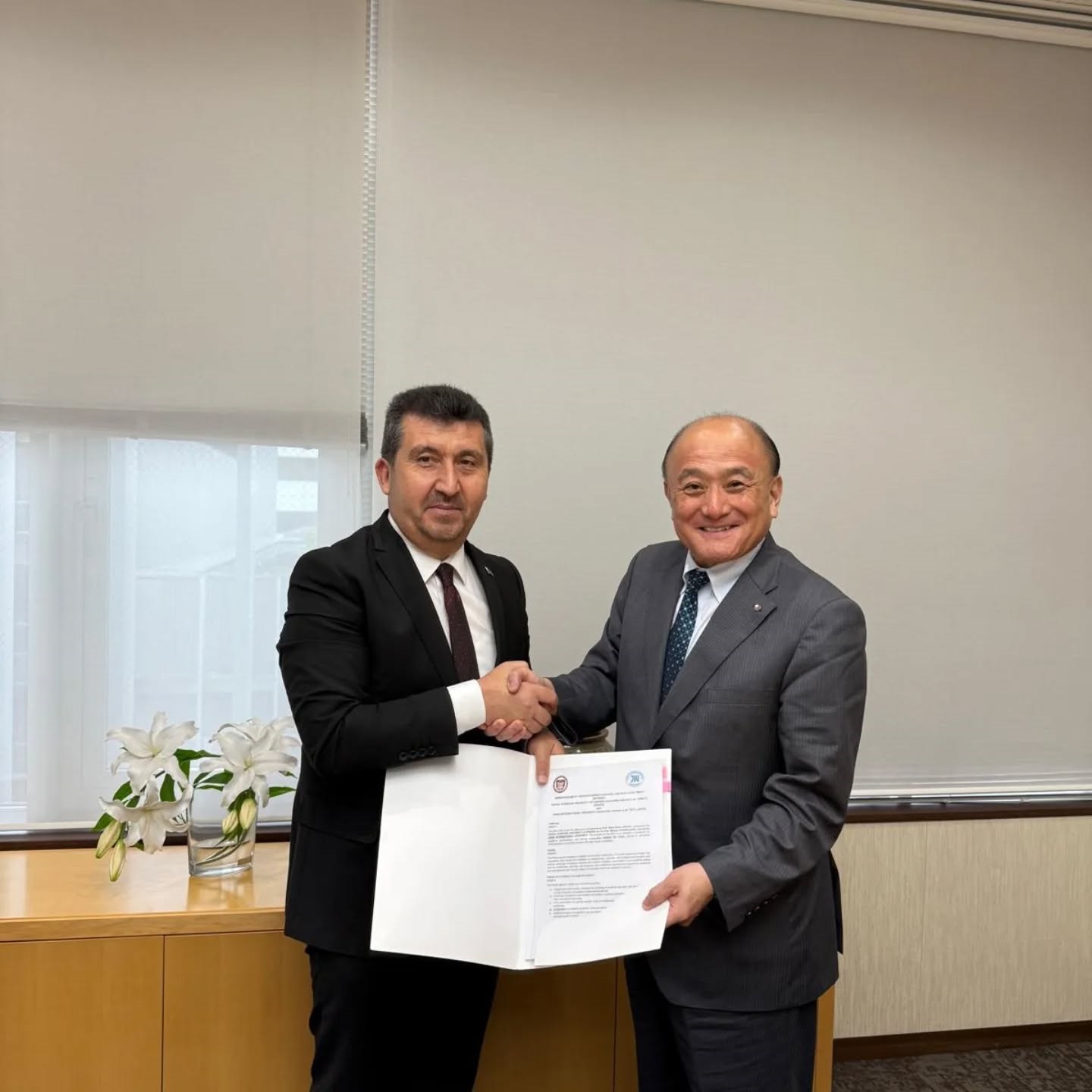 🎌 ASBÜ Heyeti Japonya'da: Josai International University ile İş Birliği Protokolü İmzalandı