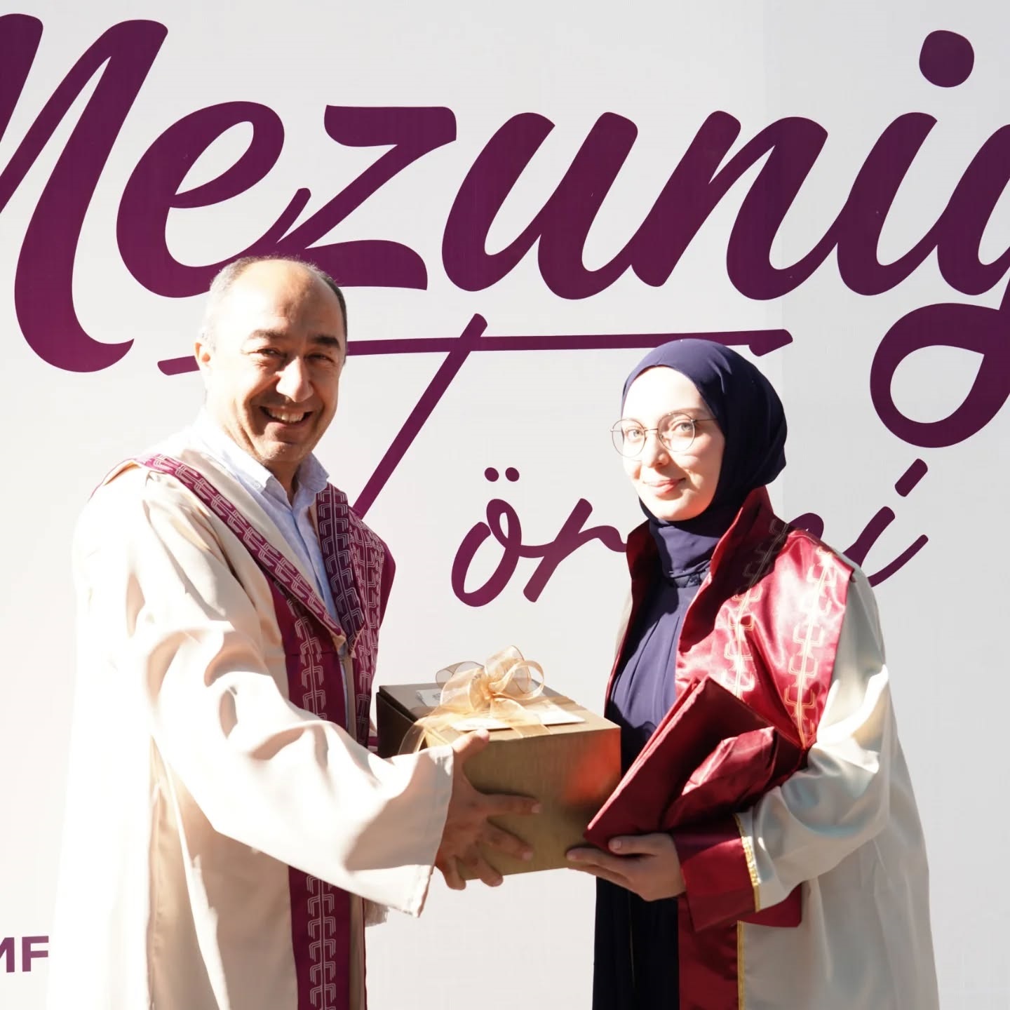 ASBÜ İlahiyat Fakültesi 2024-2025 Mezuniyet Töreni