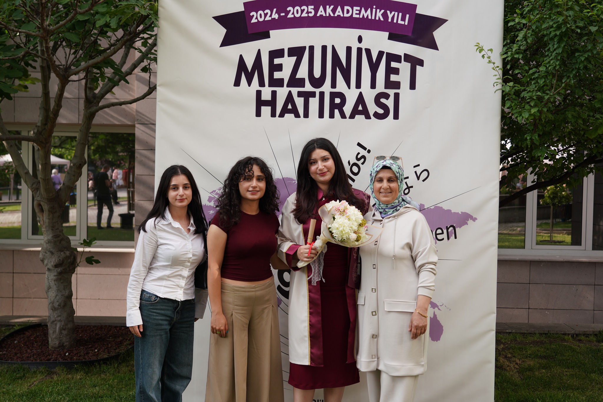 🎓 ASBÜ Sosyal ve Beşeri Bilimler Fakültesi 2024-2025 Mezuniyet Töreni 🎉