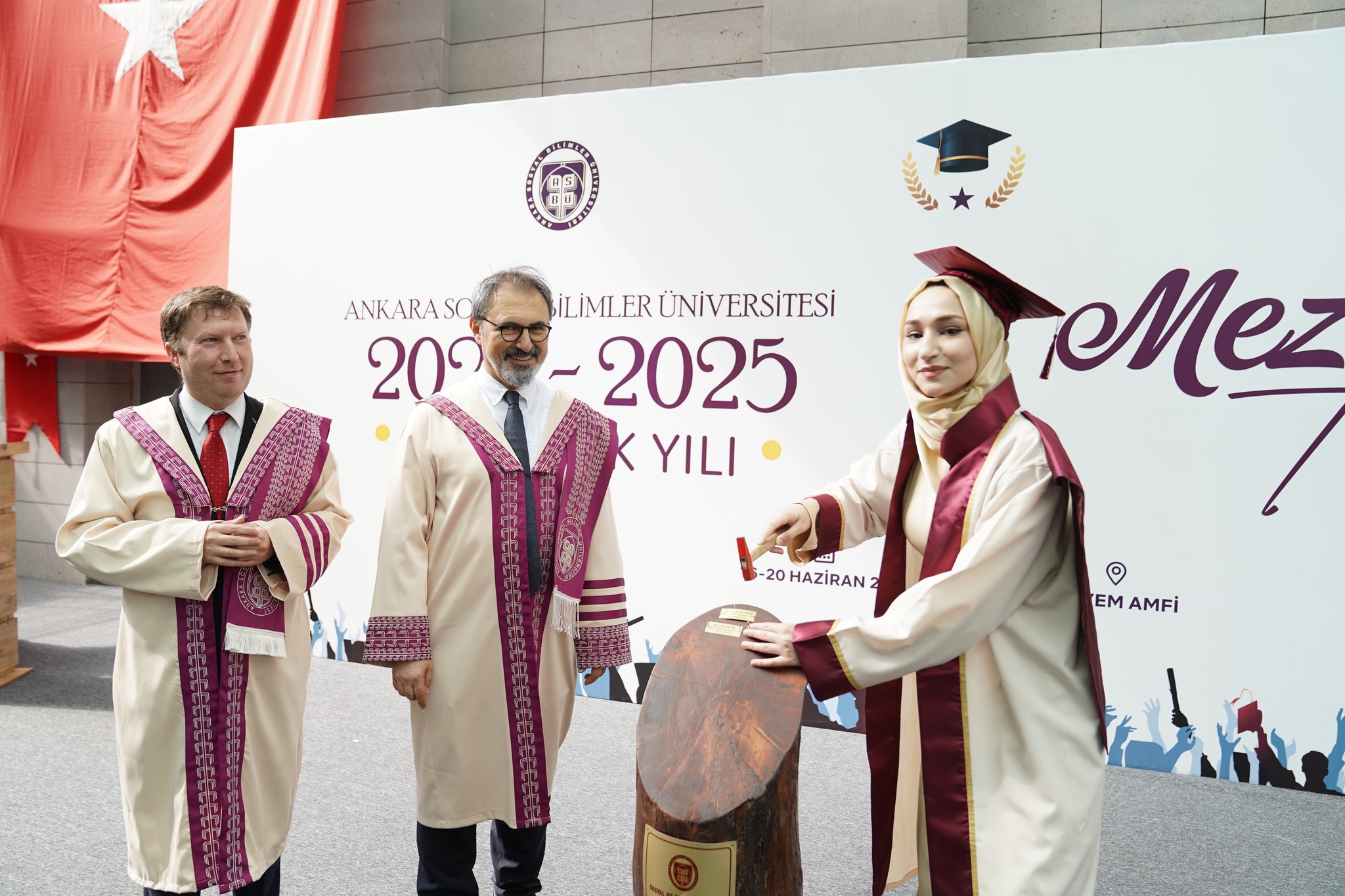 🎓 ASBÜ Sosyal ve Beşeri Bilimler Fakültesi 2024-2025 Mezuniyet Töreni 🎉