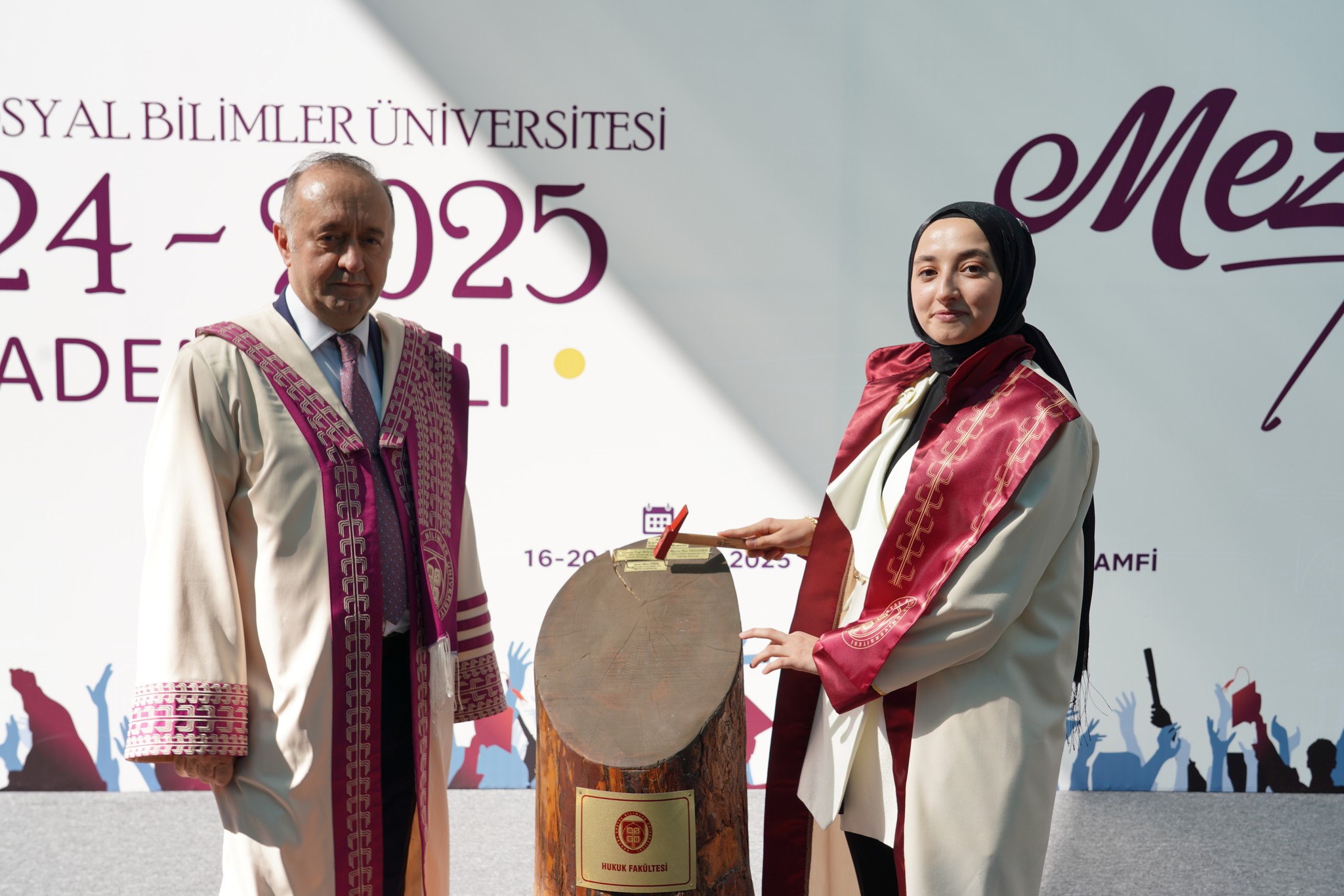  Ankara Sosyal Bilimler Üniversitesi Hukuk Fakültesi Mezuniyet Töreni
