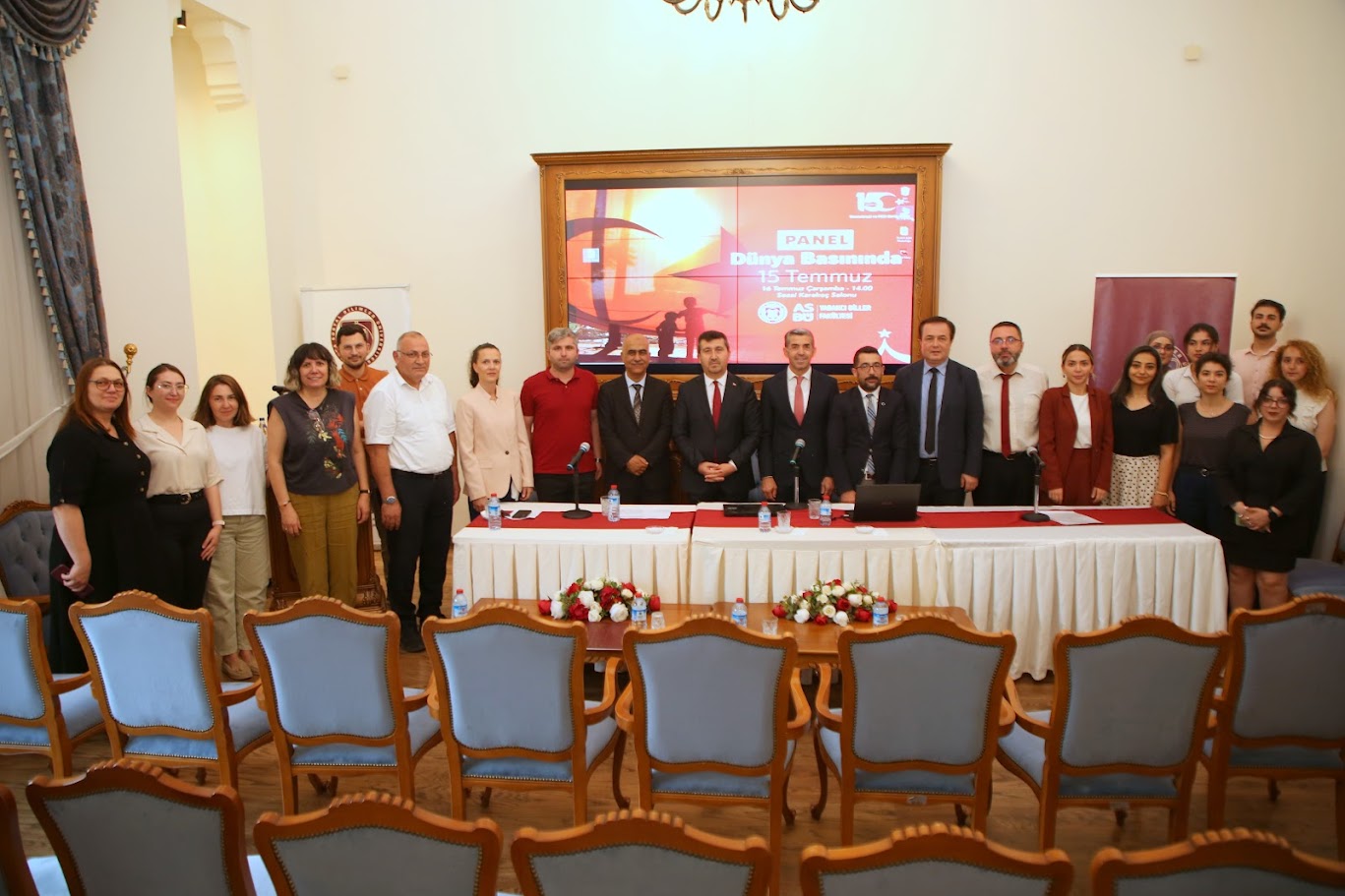 “15 Temmuz’un Dünya Basınındaki Yansımaları” ASBÜ’de Çok Dilli Perspektifle Ele Alındı