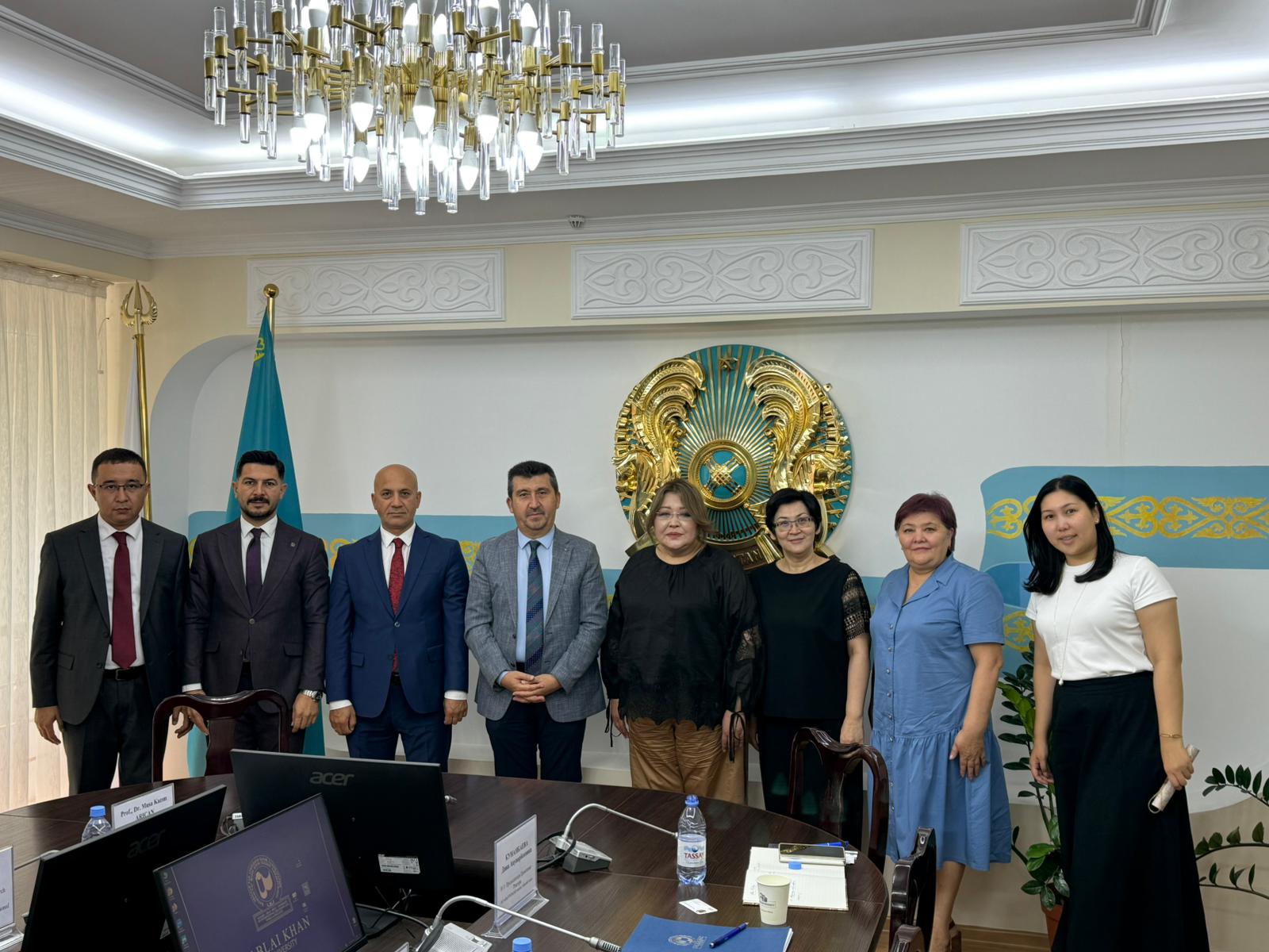 ASBÜ ve Kazak Abylai Khan Üniversitesi Yönetimi Stratejik İş Birliği İçin Bir Araya Geldi