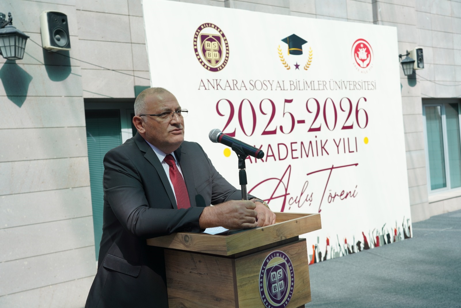 ASBÜ’de Oryantasyon ve Birim Tanıtım Programı Gerçekleştirildi