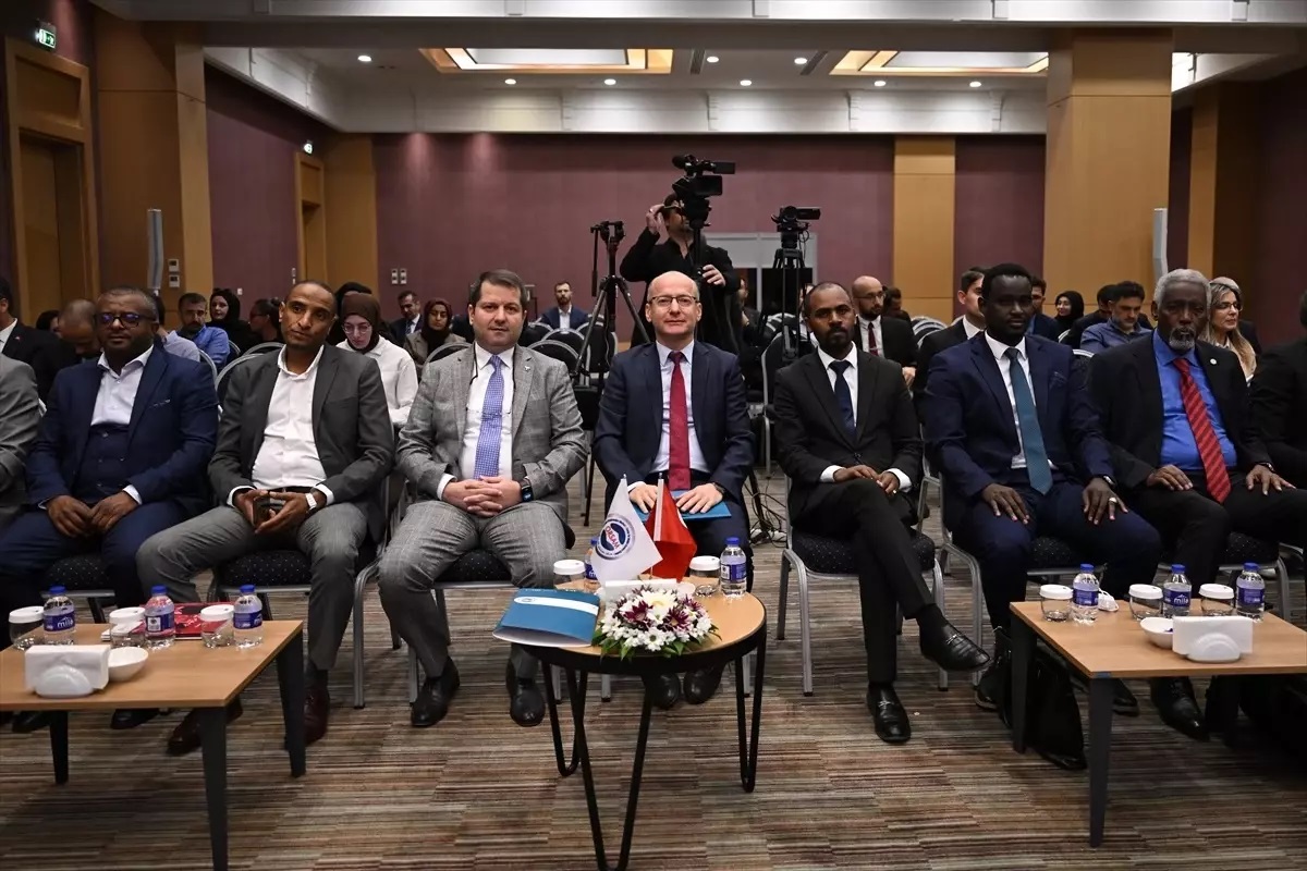 ORSAM  tarafından "Küresel Stratejilerin Odağında Afrika Boynuzu" Paneli Düzenlendi