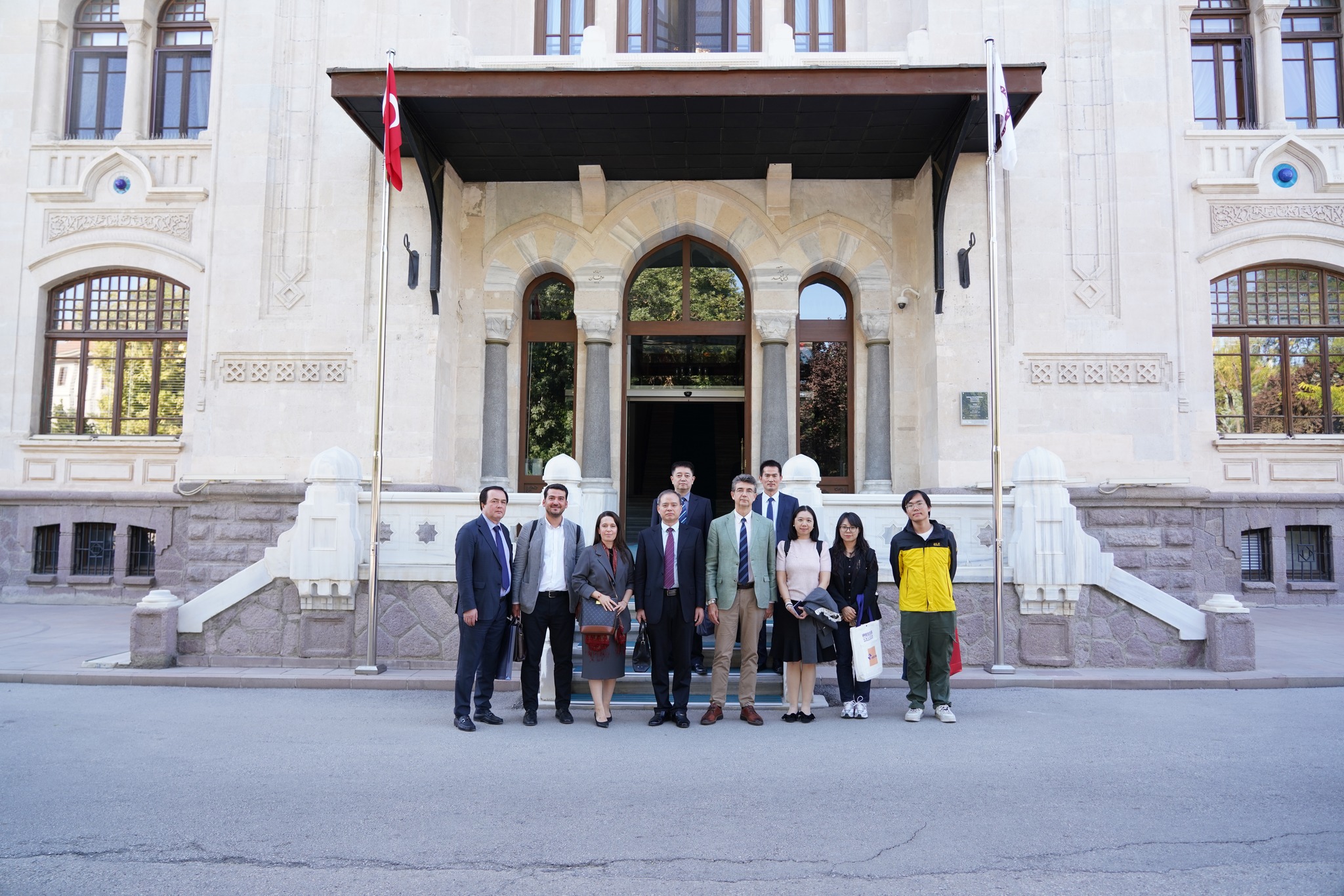 ASBÜ – CASS Akademik Buluşması