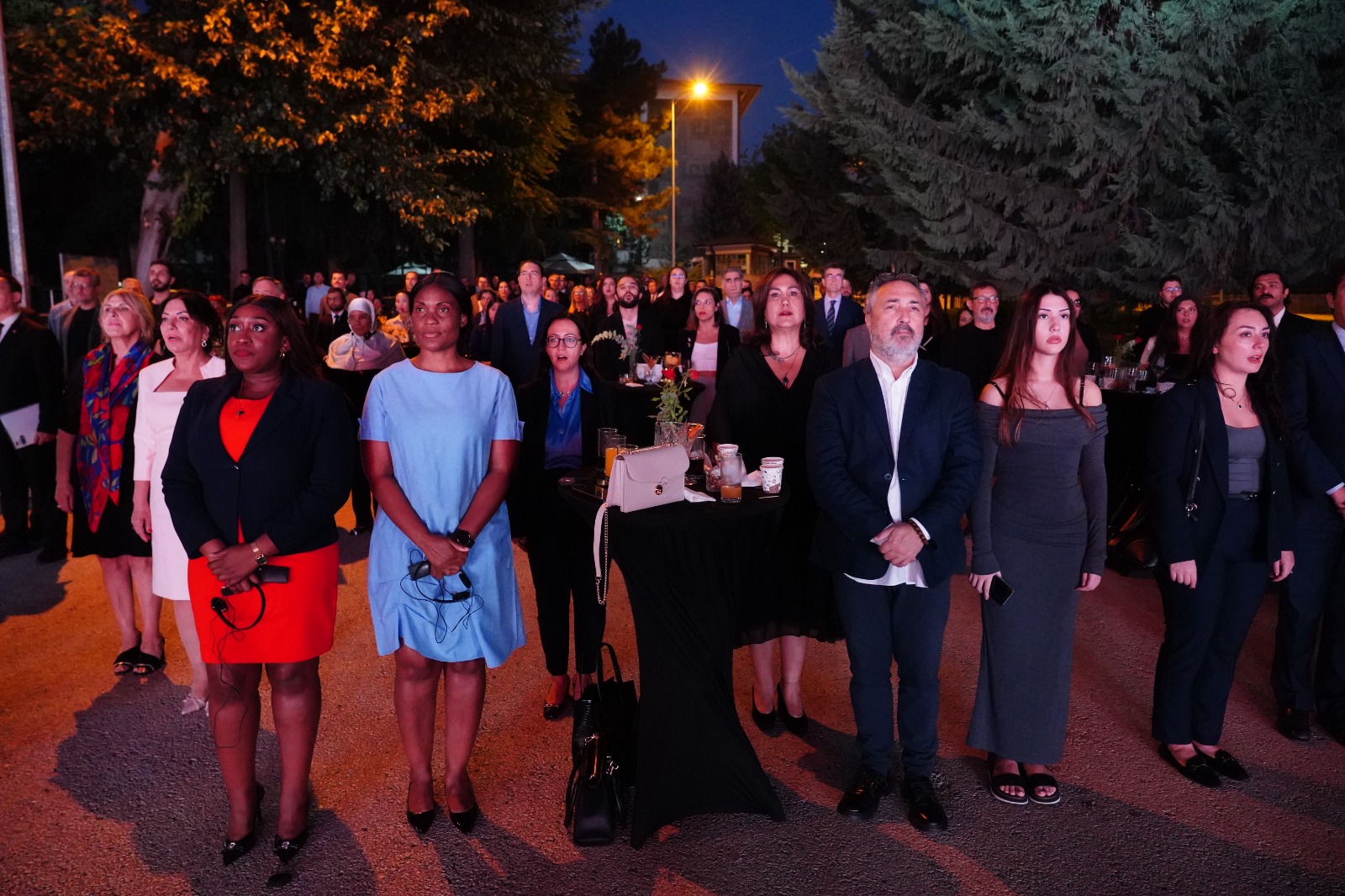 toplu fotoğraf çekildi
