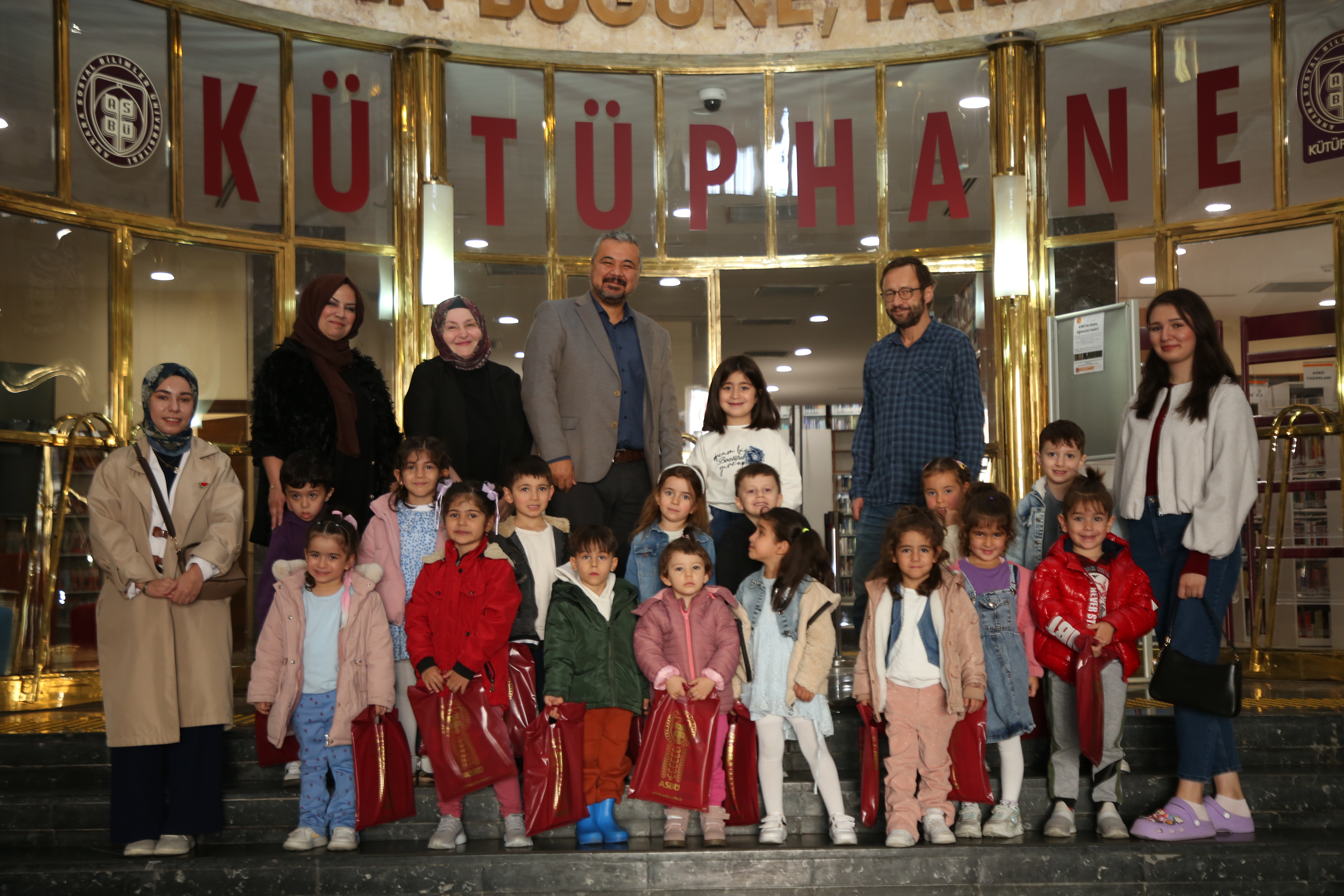 ASBÜ’de Minik Adımlar, Büyük Anlamlar