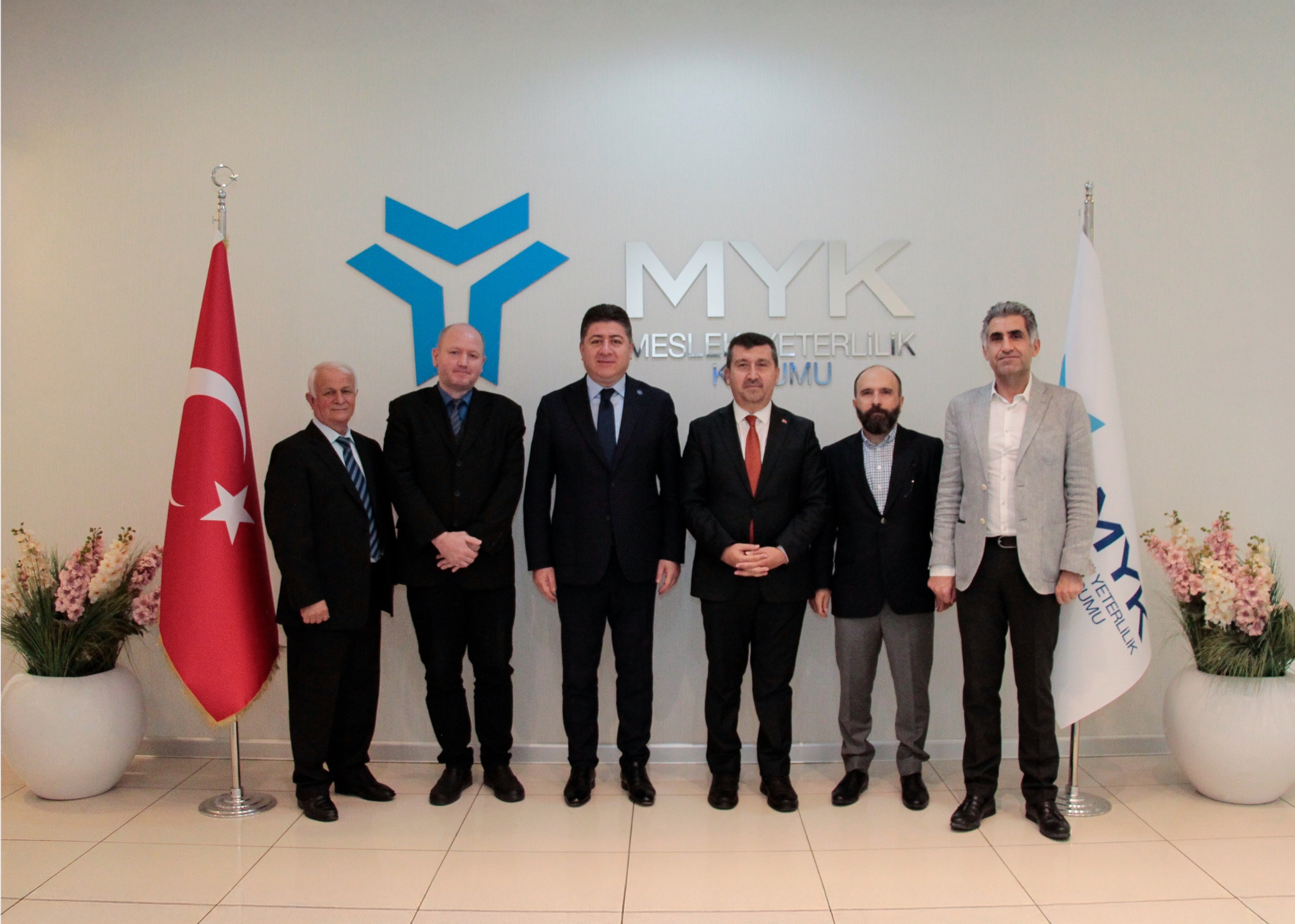 ASBÜ Rektörü’nden Mesleki Yeterlilik Kurumu’na Ziyaret   