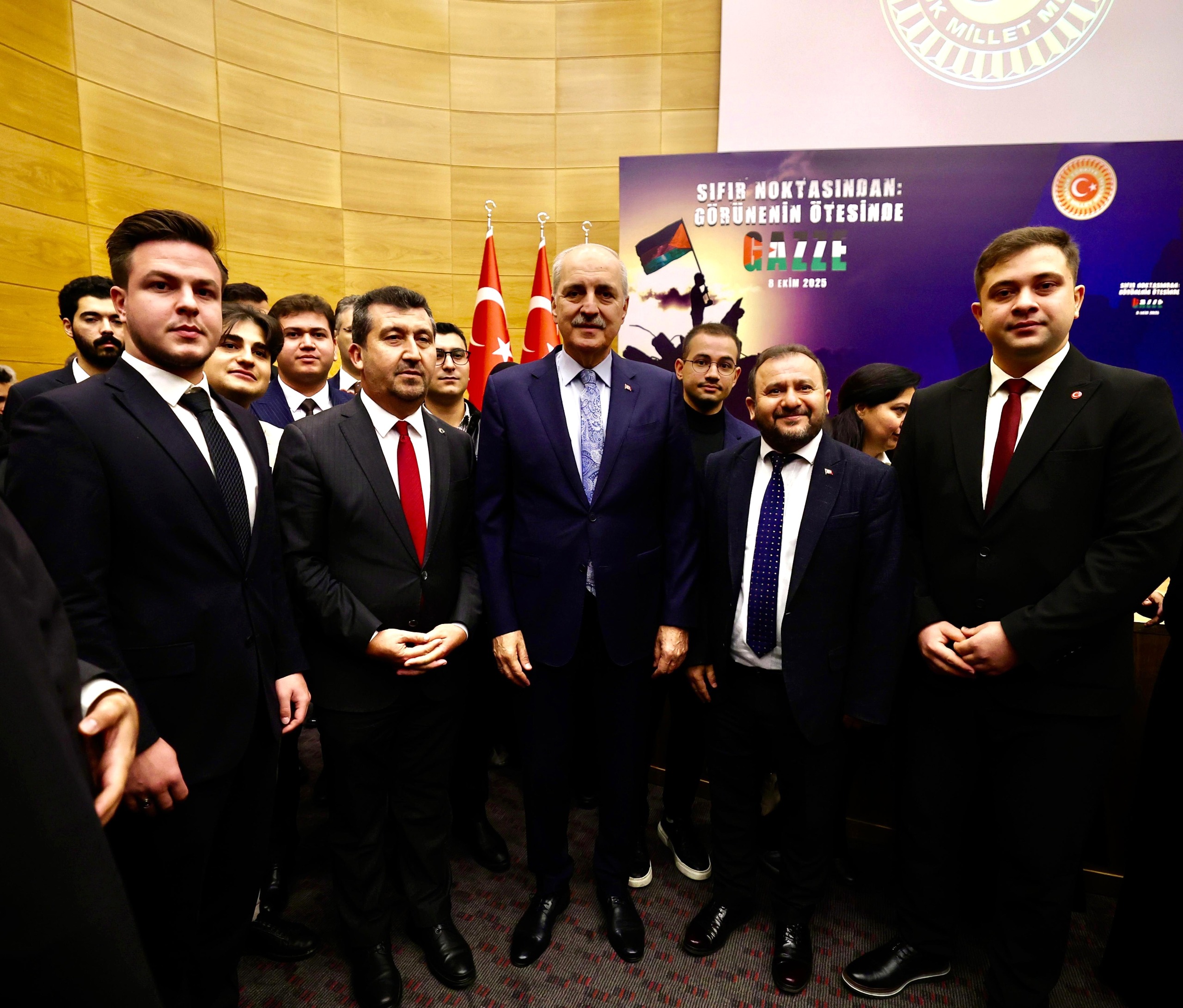 "Sıfır Noktasından: Görünenin Ötesinde Bir Gazze Belgesel Film Gösterimi"