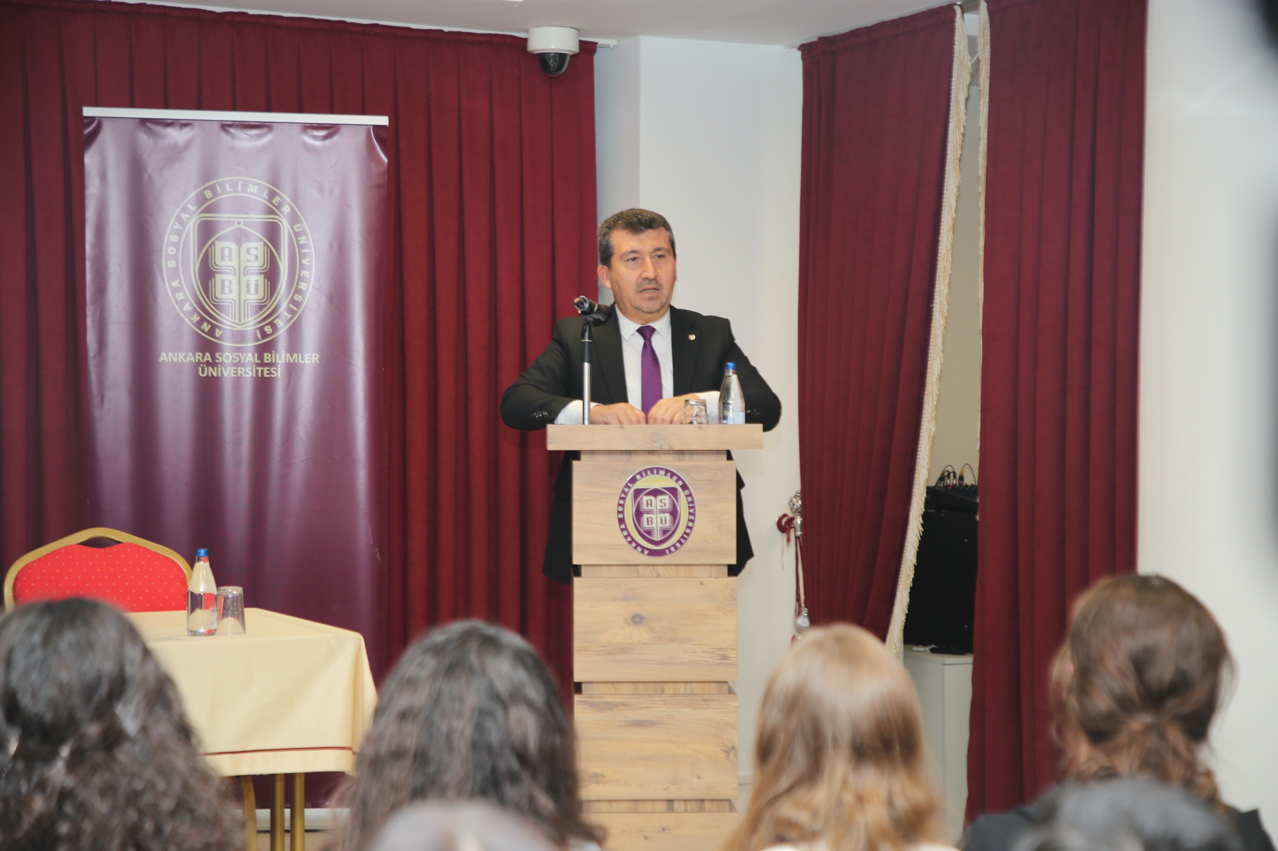 ASBÜ Hazırlık Öğrencileri Tanışma Programında Bir Araya Geldi