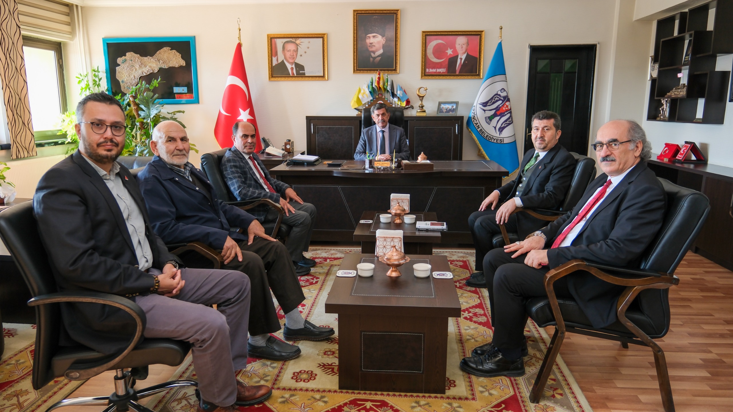 ASBÜ Rektörü Prof. Dr. Musa Kazım Arıcan’dan Erzincan Belediyesine Ziyaret   