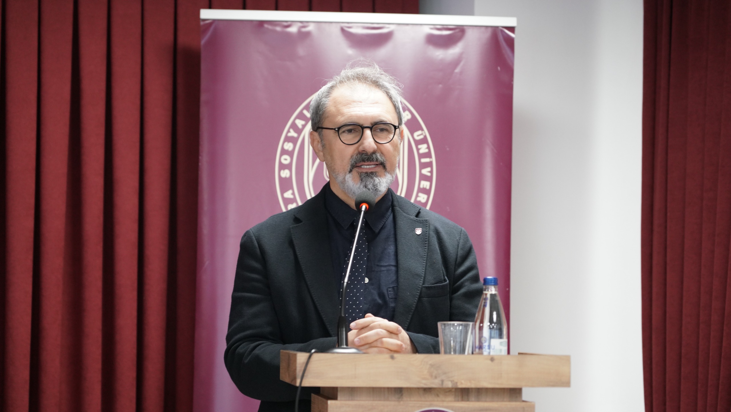 ASBÜ’de Hazırlık Öğrencileri ile Tanışma Programı Gerçekleştirildi