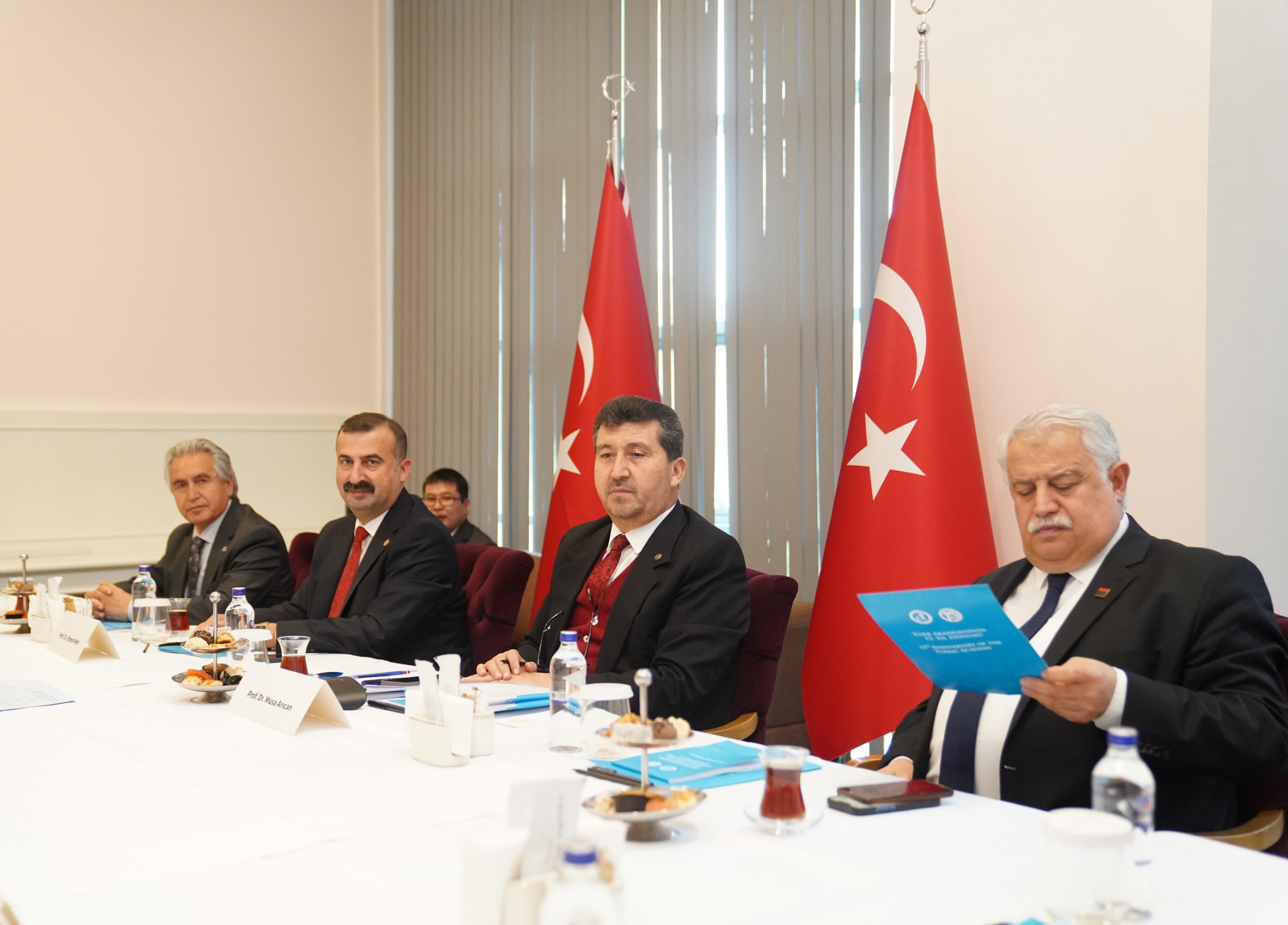 Türk Dünyası Çalışmalarının Sürekliliği toplantısı gerçekleştirildi 