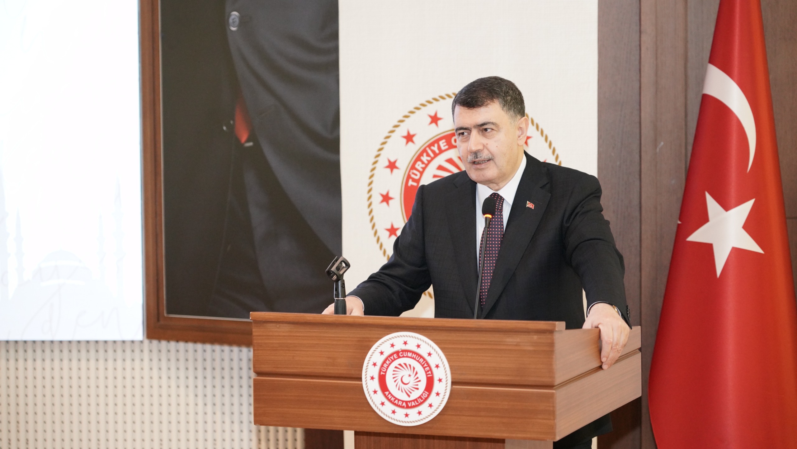 Sayın