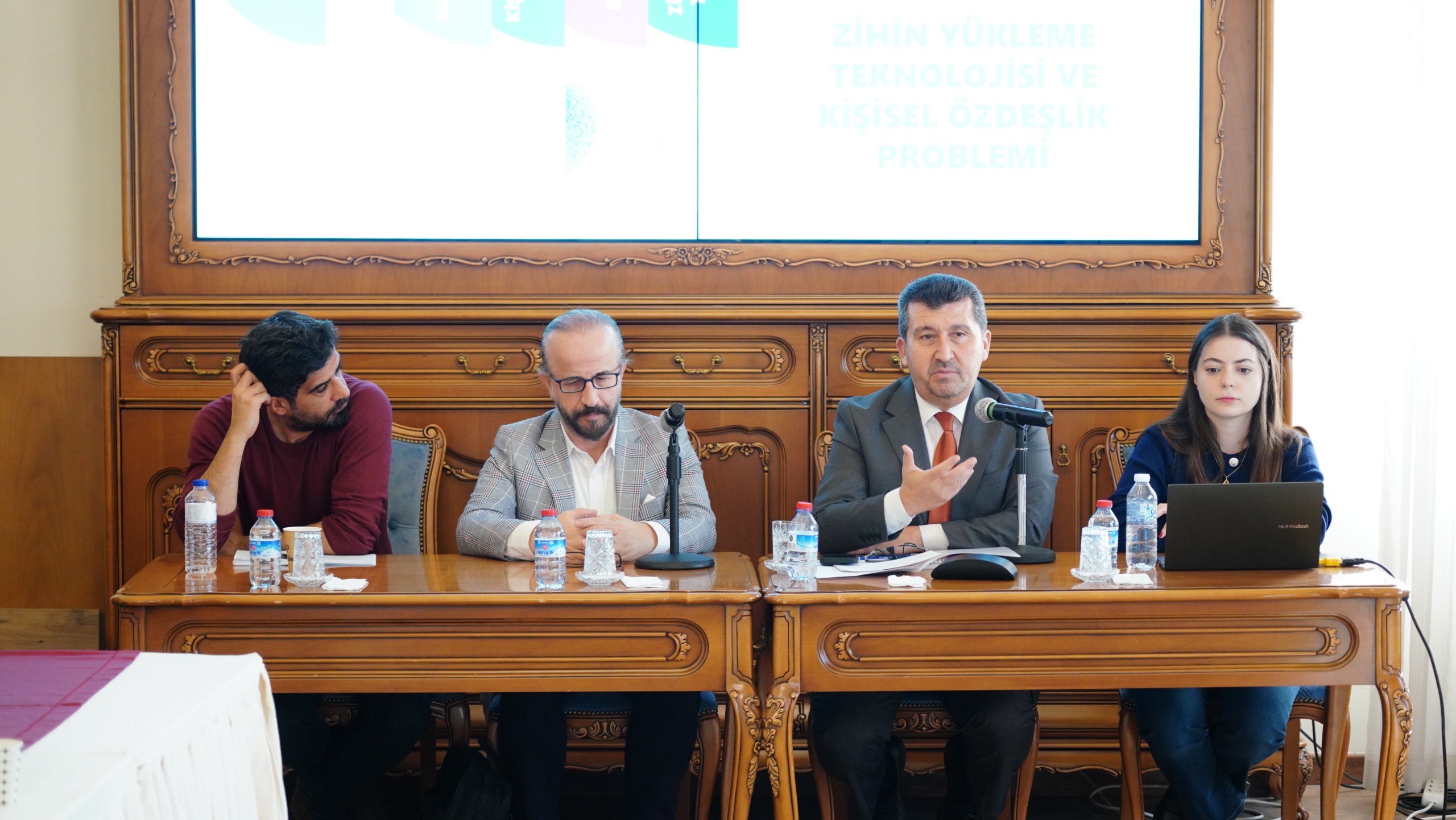 Dünya Felsefe Günü: