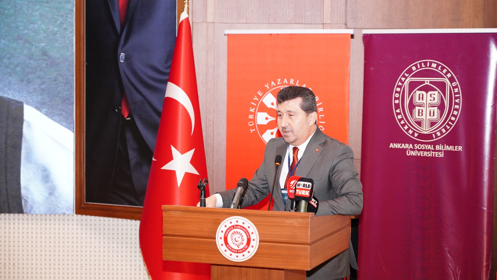 Milletlerarası D. Mehmet Doğan 