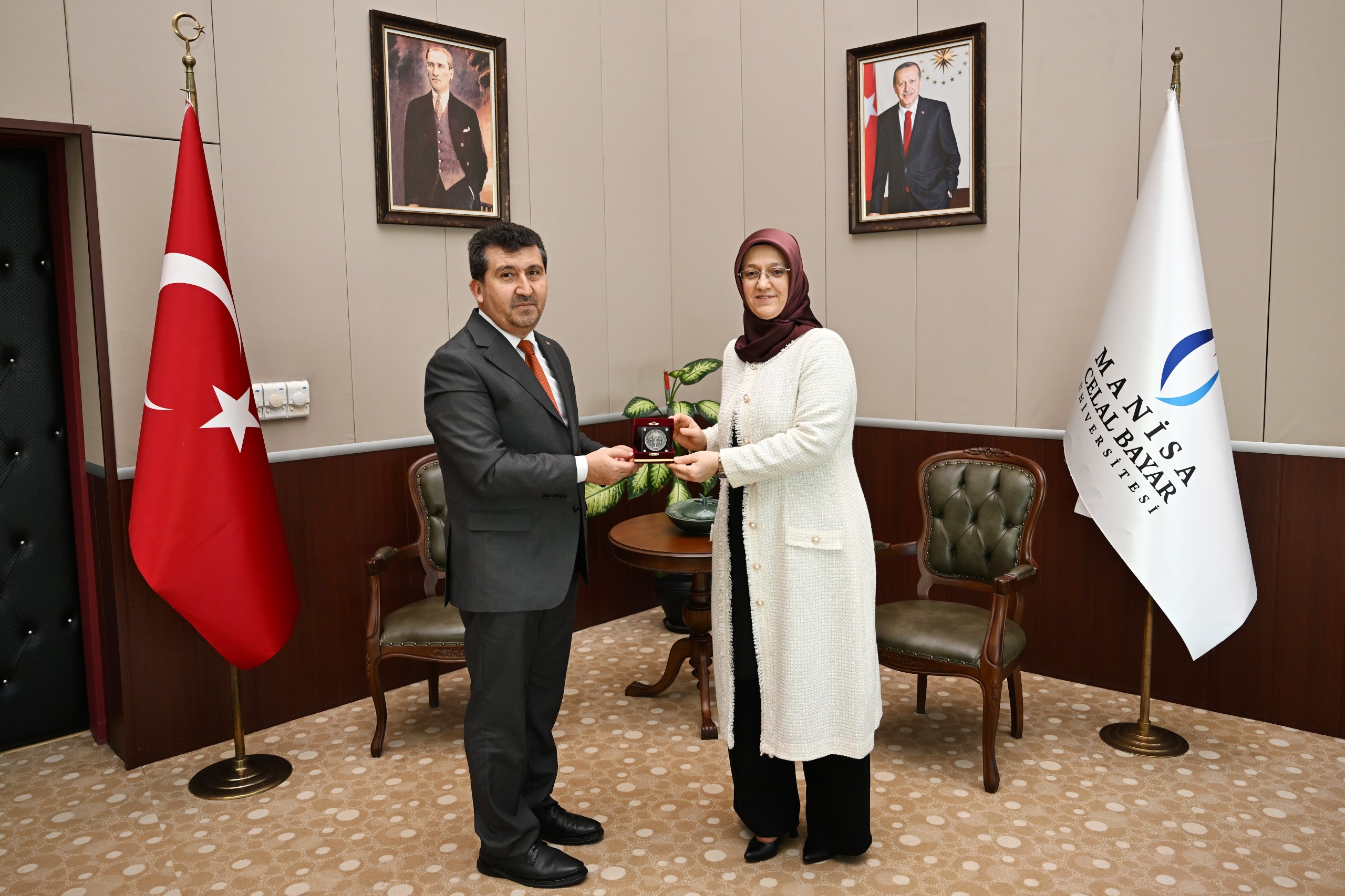 Manisa Celal Bayar Üniversitesinde 