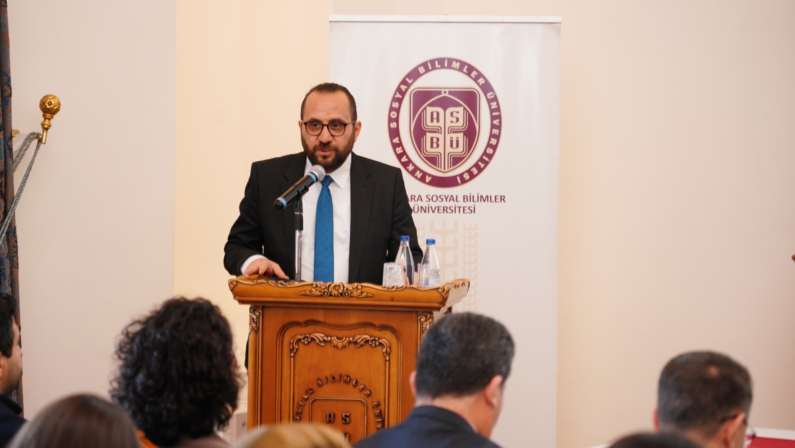 Konferans kapsamında