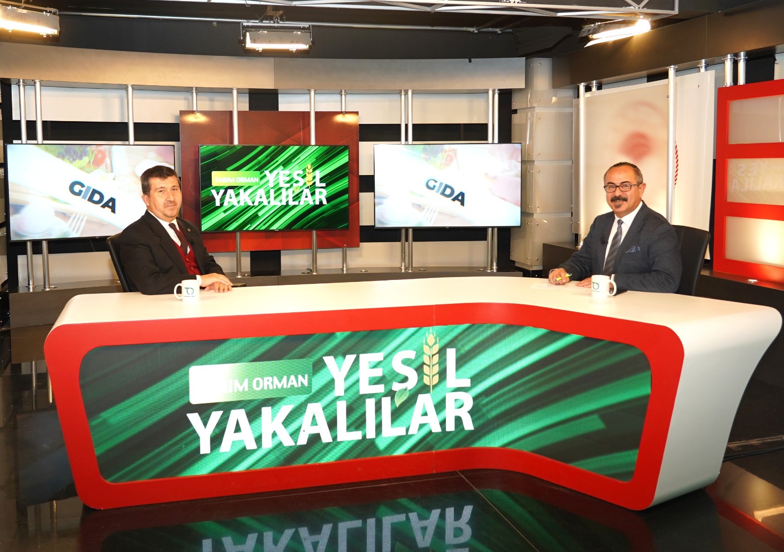 ASBÜ Rektörü 