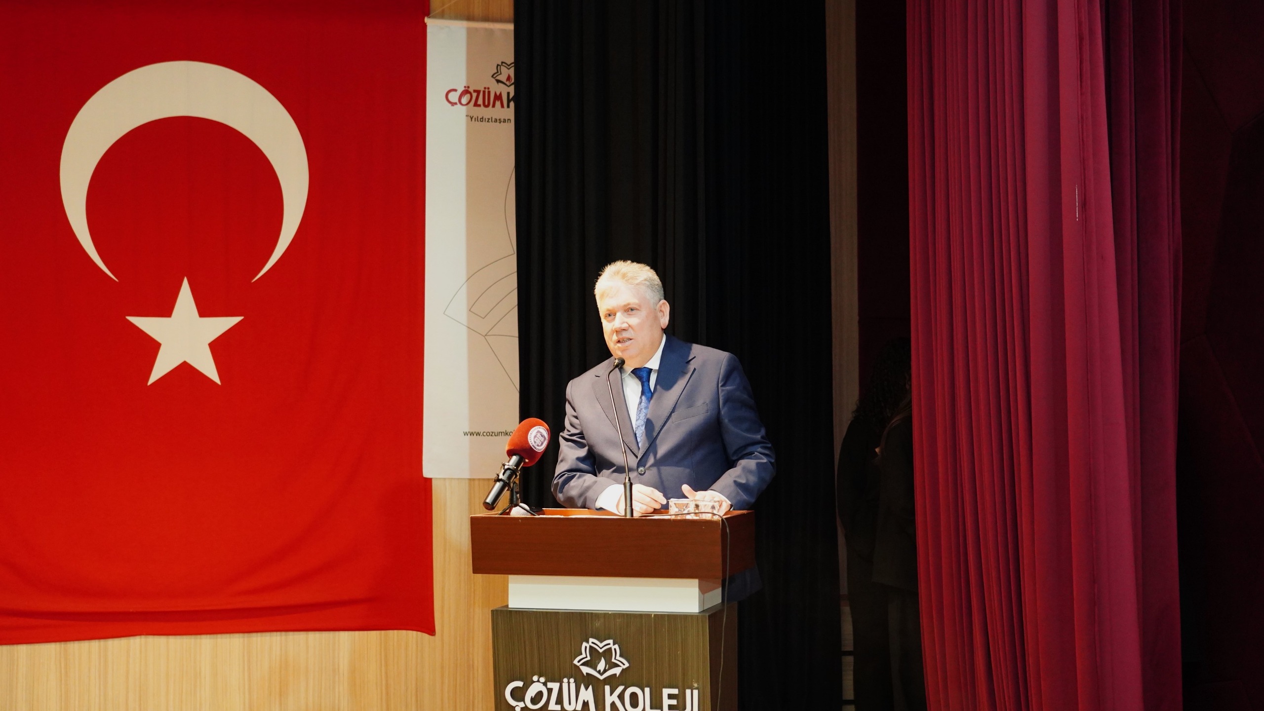 Liseler Arası Sosyal Bilimler Sempozyumu”, 