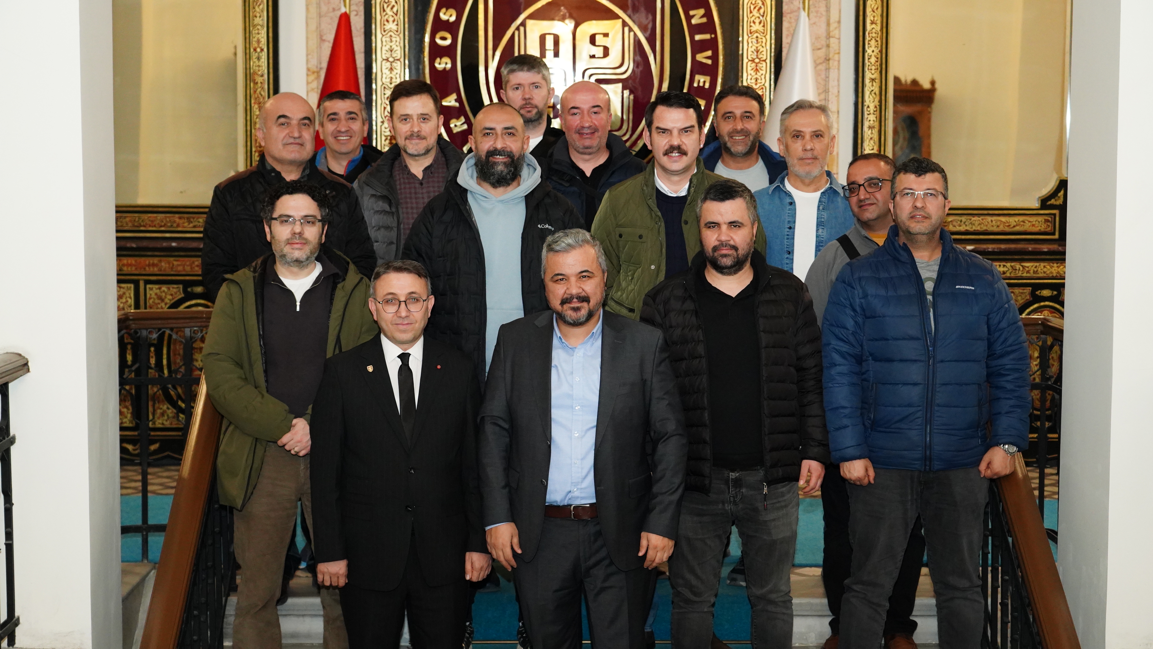 ASBÜ' de eğitimcilerle 