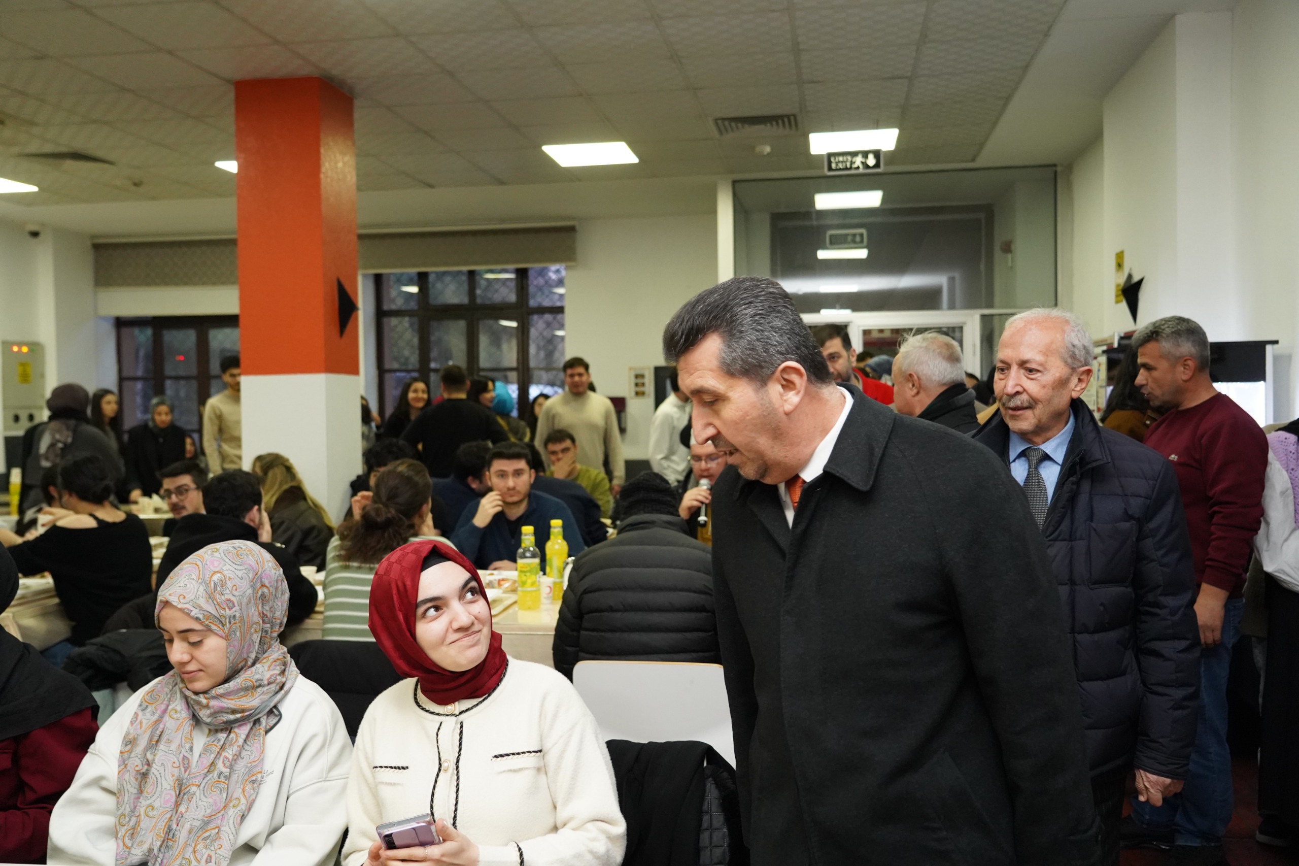 Gönül Köprüleri İftar Sofrasında Kuruldu: Gençlikle Baş Başa Bir Ramazan Akşamı