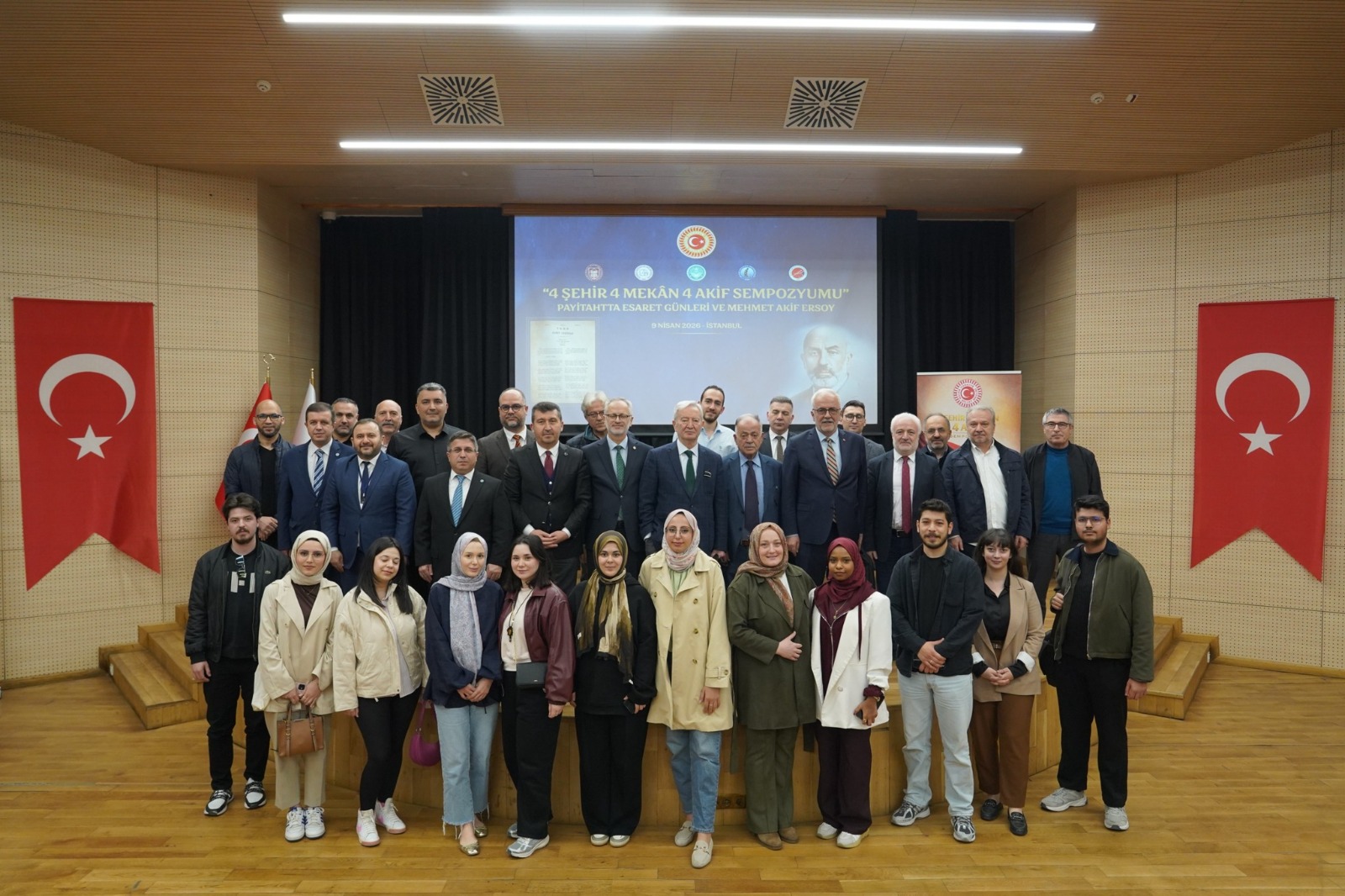 Payitahtta Direnişin Sesi: "4 Şehir 4 Mekân 4 Âkif" Sempozyumu İstanbul’da Düzenlendi