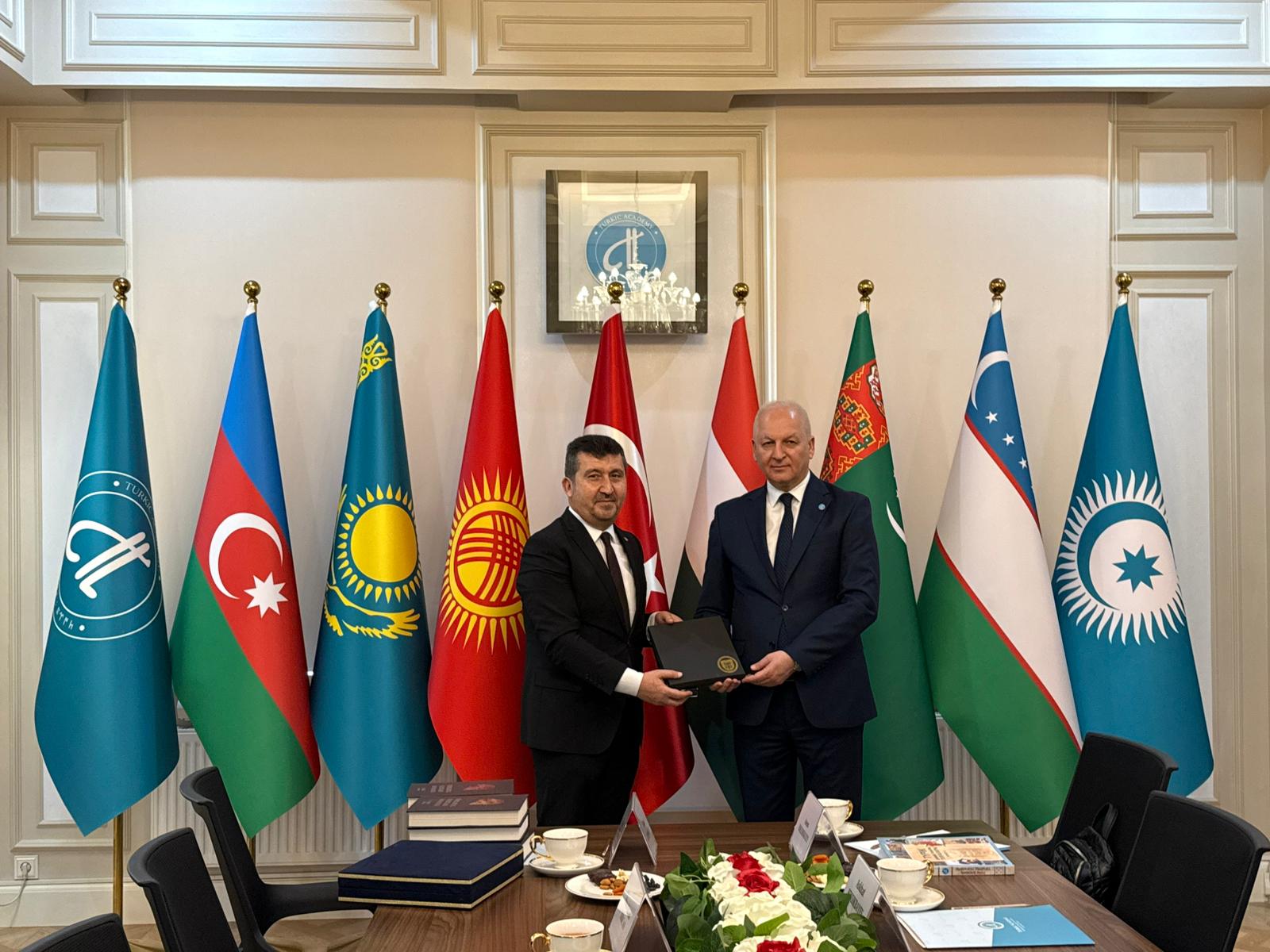 Türk 